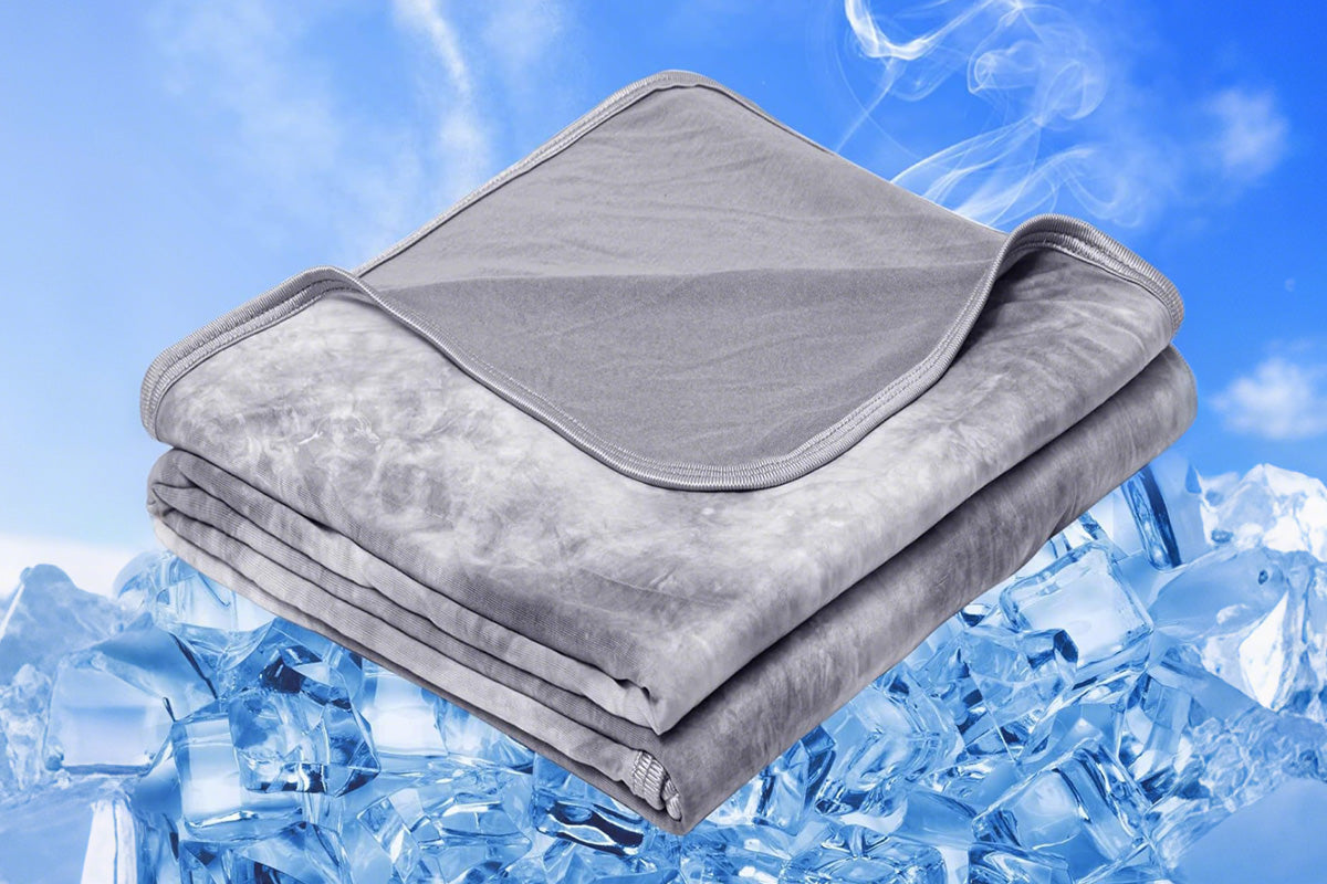 Cooling Blanket for Summer Lightweight Cold Throw for Hot Sleepers