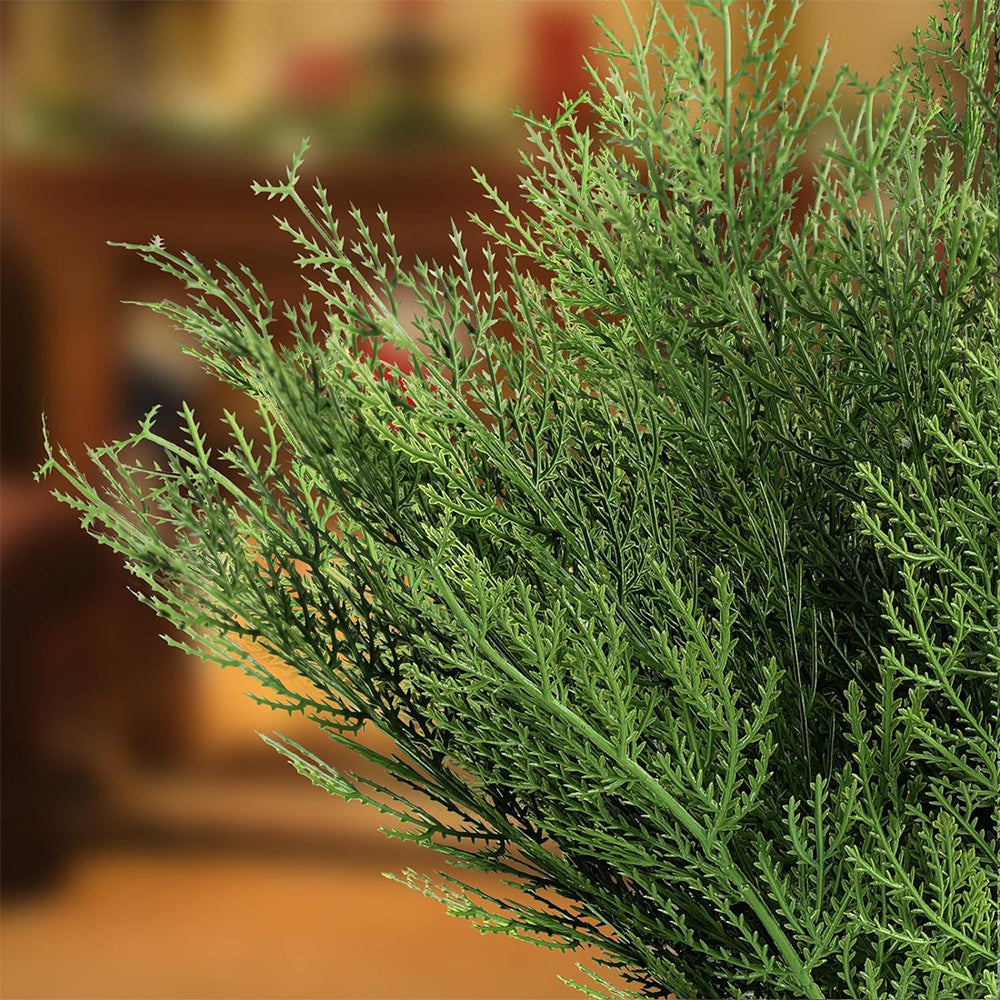 50Pcs Artificial Green Pine Needles Branches Plastic Pine Twigs Stems Picks