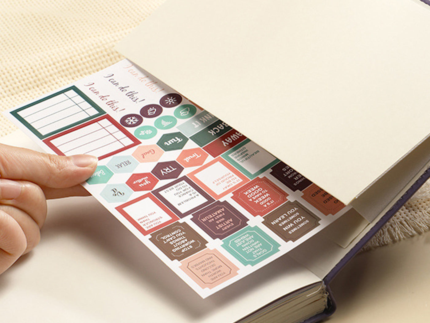 Monthly Budget Planner with Bill Organizer Expense Tracker