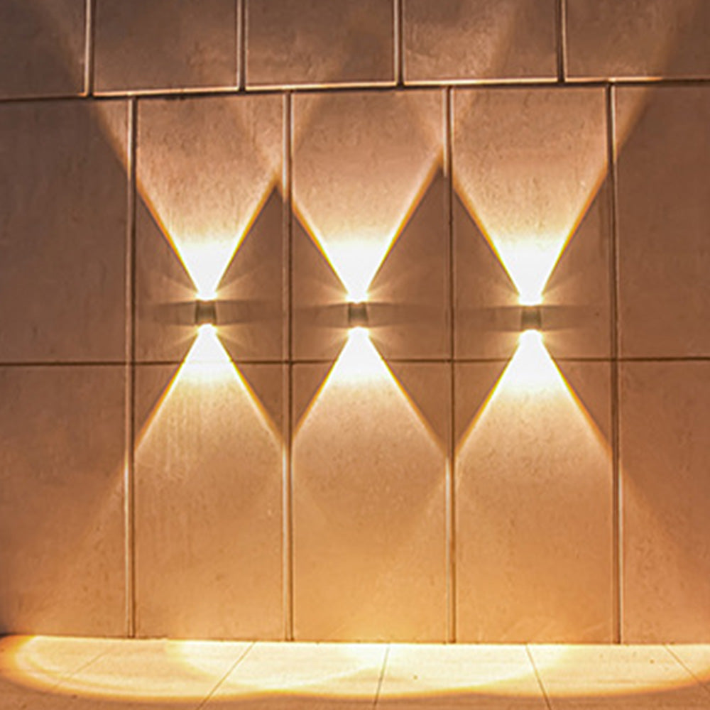 Solar Wall Light Up and Down Outdoor Water Resistant Landscape Light Fence Yard Lamp