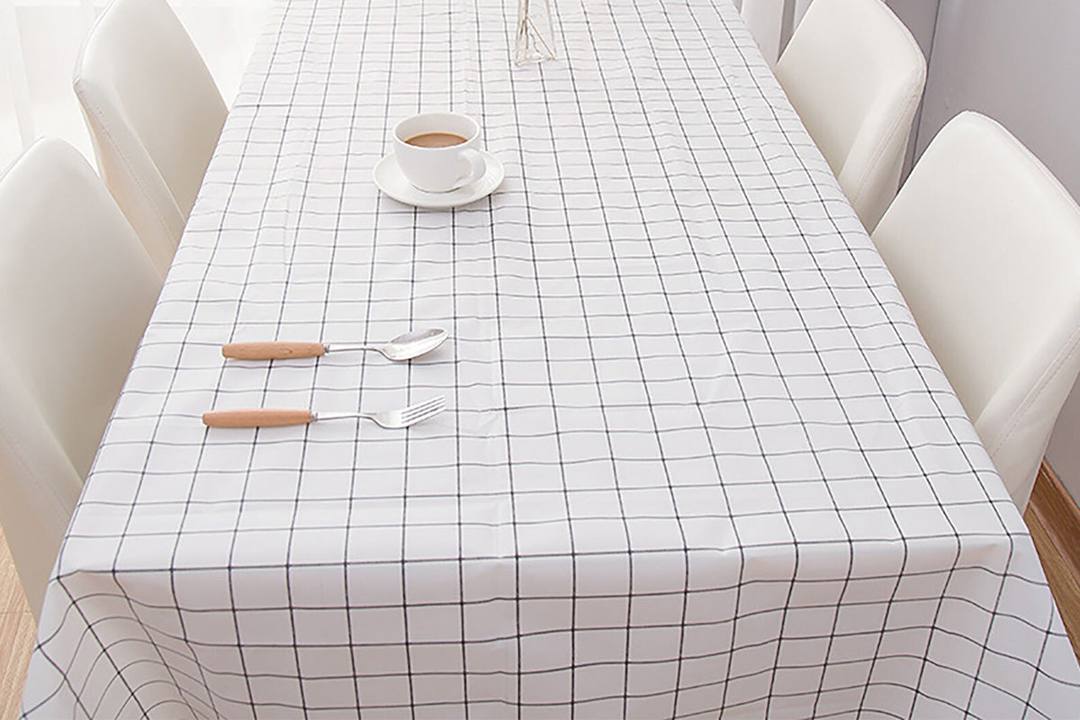 2-Pack PVC Tablecloth Waterproof Oilproof Checkered Pattern