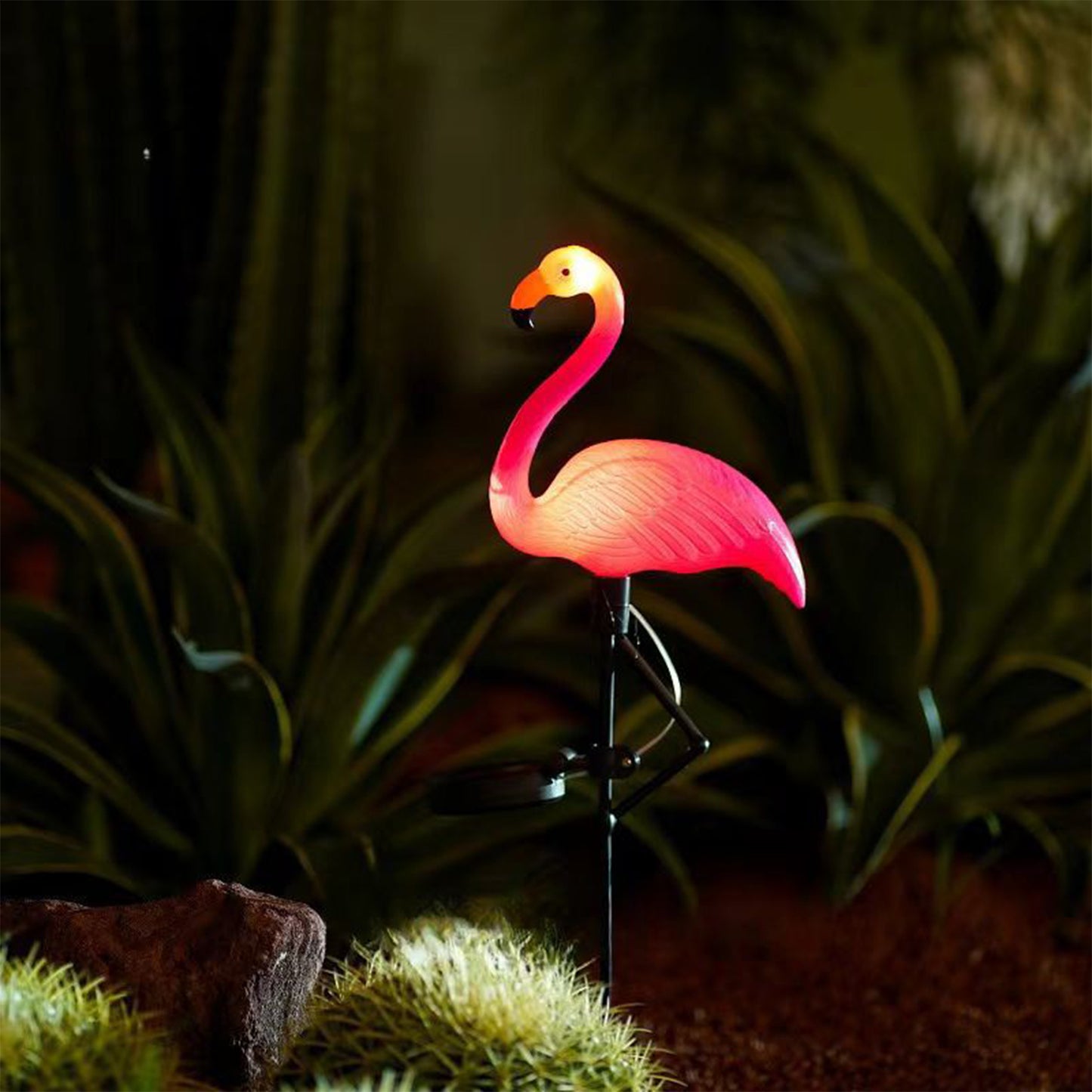 2Pcs Outdoor Lawn Decor Solar Lights Flamingos Garden Decor Lights