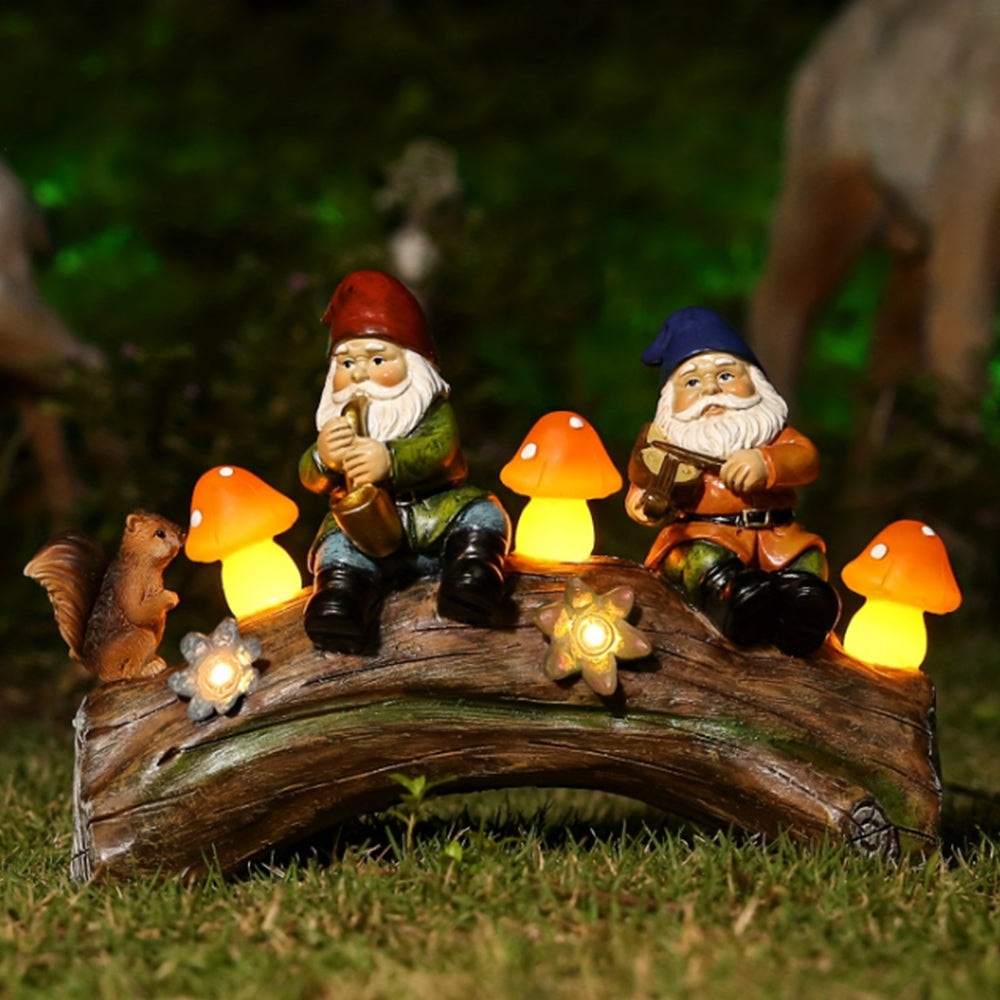 Resin Garden Gnome Ornament Solar Light