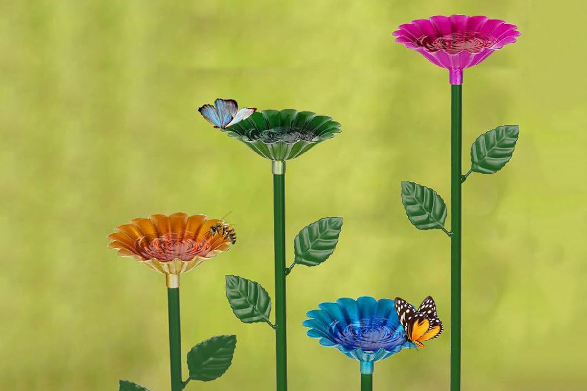 4PCS Bee Watering Station Metal Bee Water Feeder Colorful Bee Bath Bowl For Outdoor