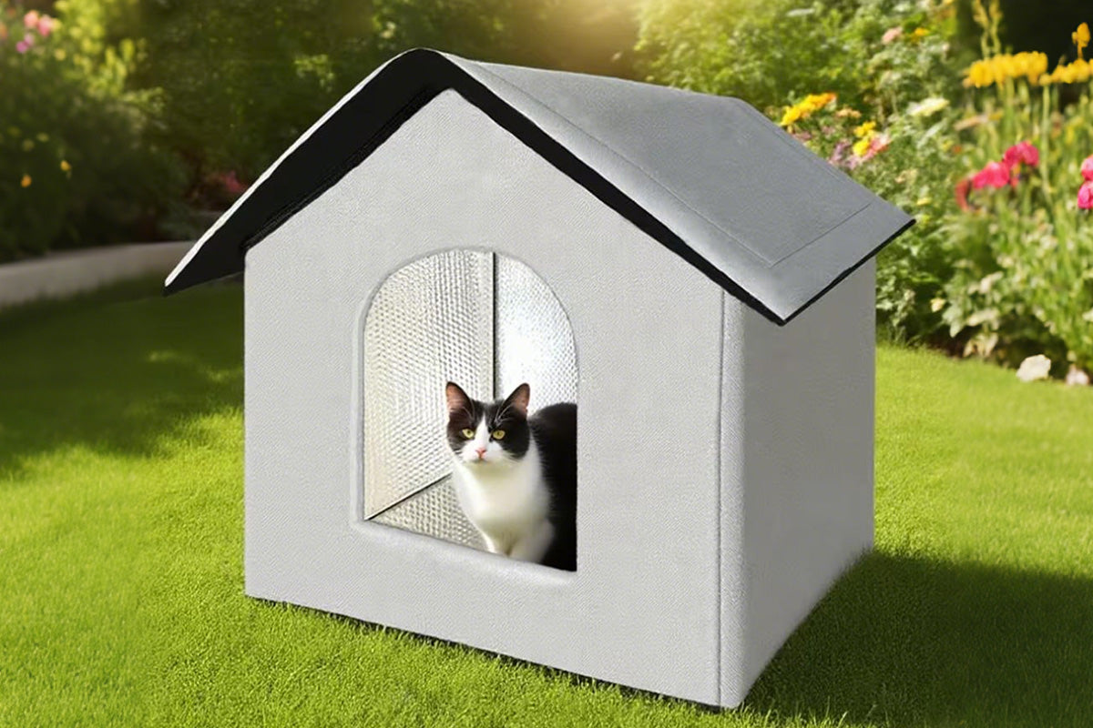 All Season Outdoor Cat House Self-Warming Shelter for Cats & Small Pets