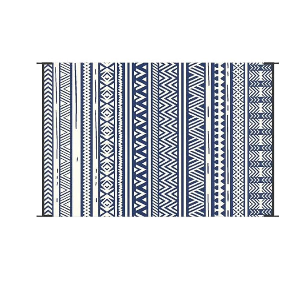 Geometric Striped Pattern Rug