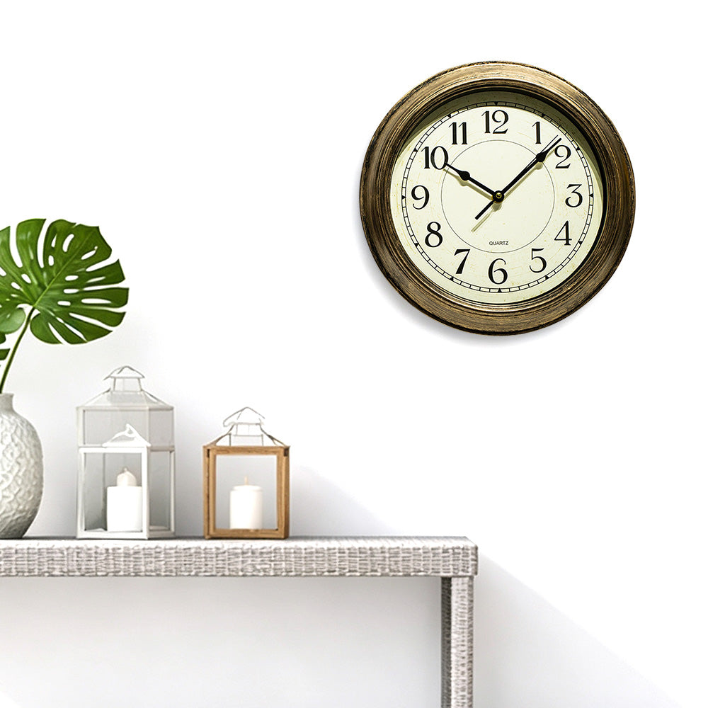Silent Battery Powered Vintage Round Wall Clock