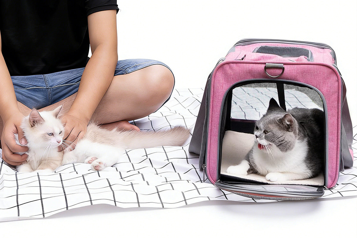 Pet Carrier for Large Cats Washable Dog Carrier Privacy Protection for Travel