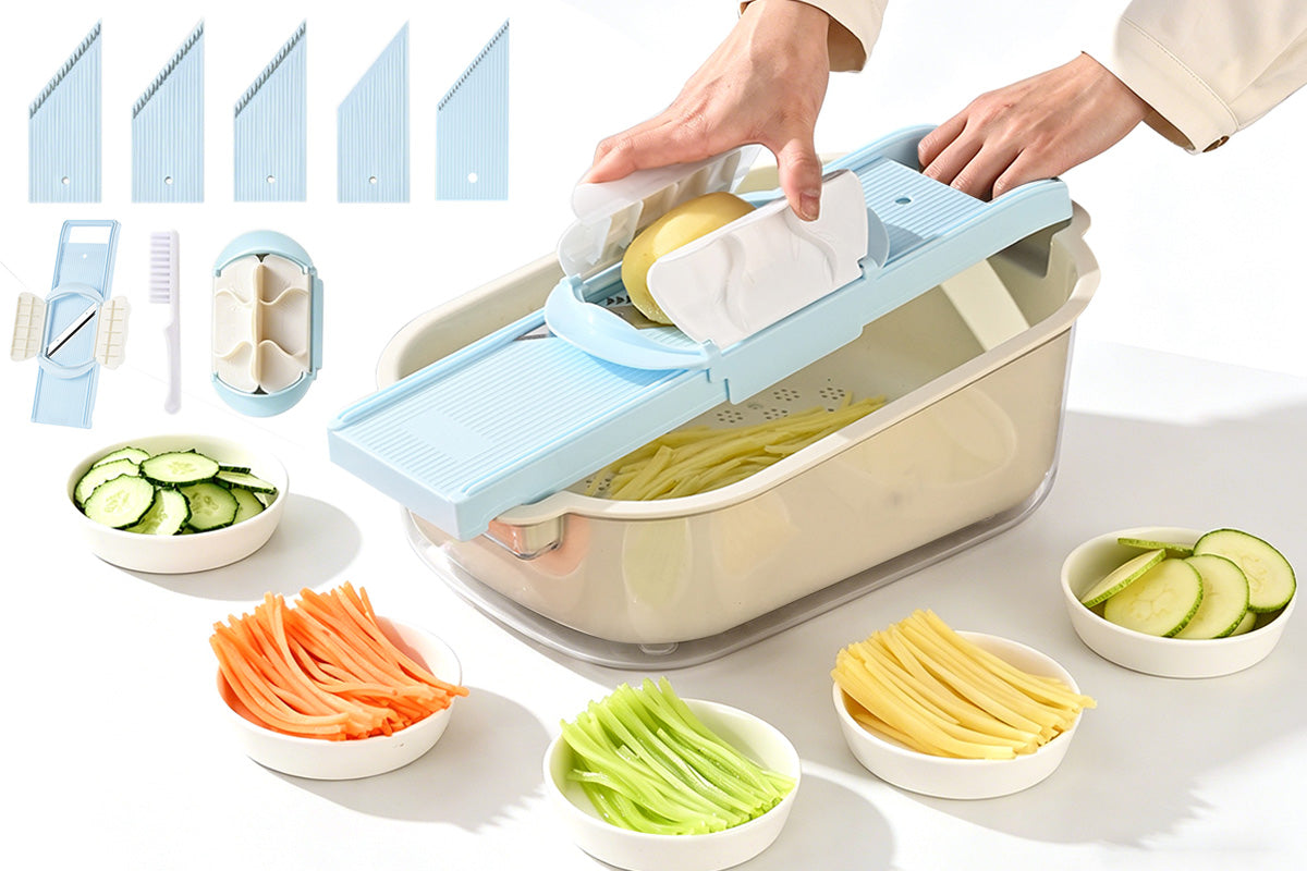 Kitchen Vegetable Cutter and Slicer 4 Blades - Option for Colander