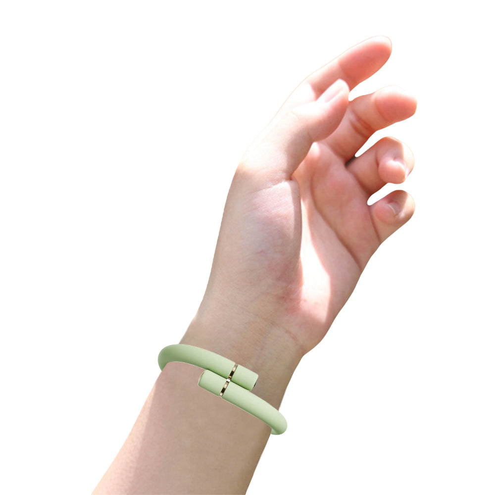 Silicone Mosquito Repellent Bracelet with Replacement Mosquito Repellent Sticks