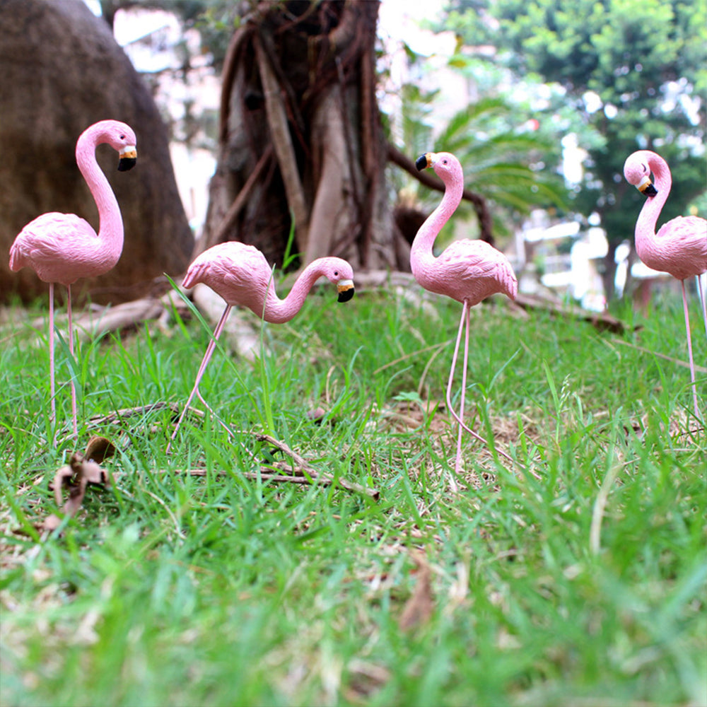 Set of 4Pcs Small Pink Flamingo Statue Garden Stakes