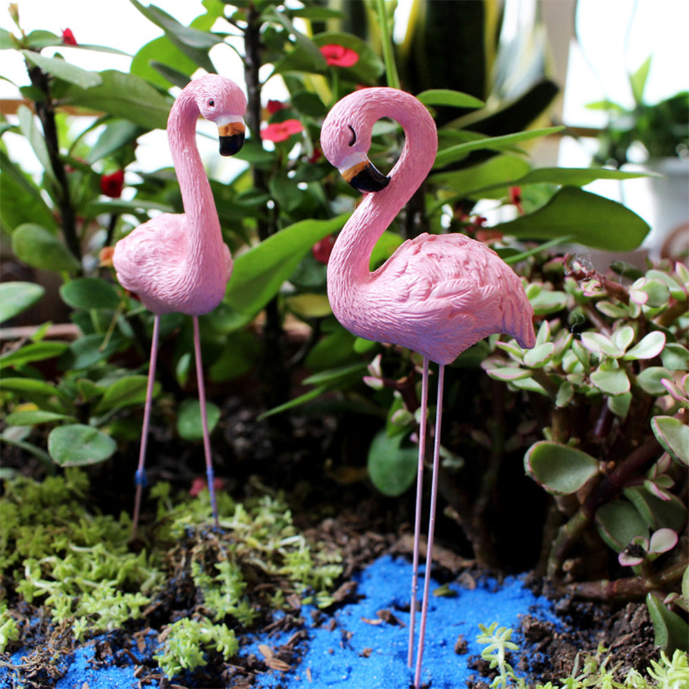 Set of 4Pcs Small Pink Flamingo Statue Garden Stakes