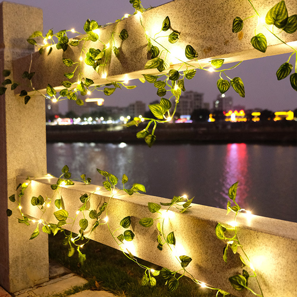 Battery-powered Artificial Ivy Leaf Plant with 5 Meter 50LED Fairy Window Curtain String Lights